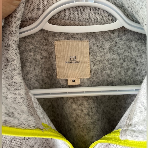 Thread & Supply Quarter-Zip ๐๐ค - Picture 7 of 11